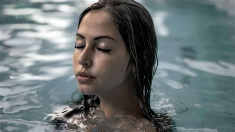 Is it safe to have sex underwater Ela Saúde