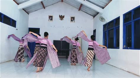 Uas Tari Merak Pendidikan Seni Tari Uny 2021 Youtube