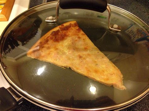Quick Tip: How To Reheat Pizza So It's Crispy - Mama's Mission