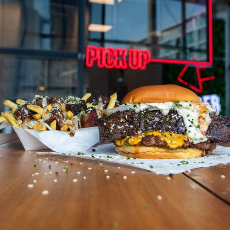 Pickl, the UAE’s Favorite Burger Joint, Brings Back, ‘Big Bad John