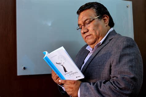 LIMA EN ESCENA Jesús Raymundo Amo el periodismo