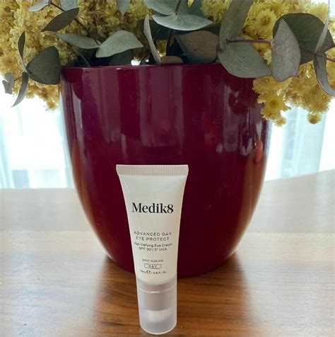 Антивозрастной крем вокруг глаз с spf 30 medik8 advanced day eye ...