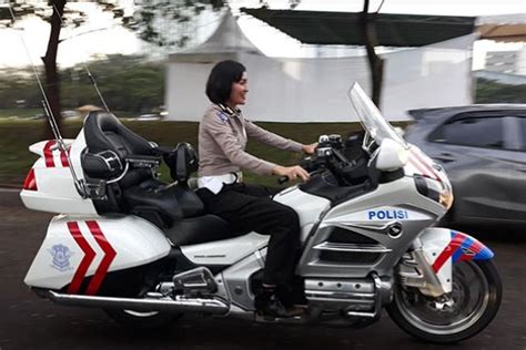 Jajaran Moge Yang Dipakai Polisi Indonesia