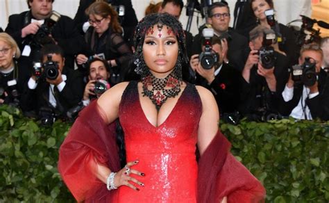 Hear Nicki Minaj S New Song Rich Sex Featuring Lil Wayne