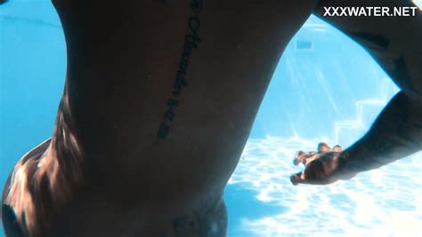 Super Juicy Latina Yorgelis Being Horny Pussy Juicy