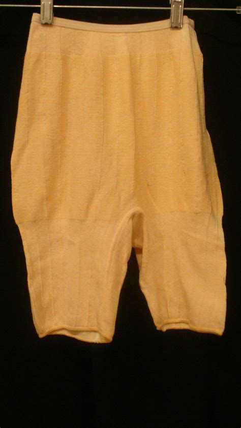 S Vintage Peach Pink Myrna Knit Sex Pot Bloomers Un Gem