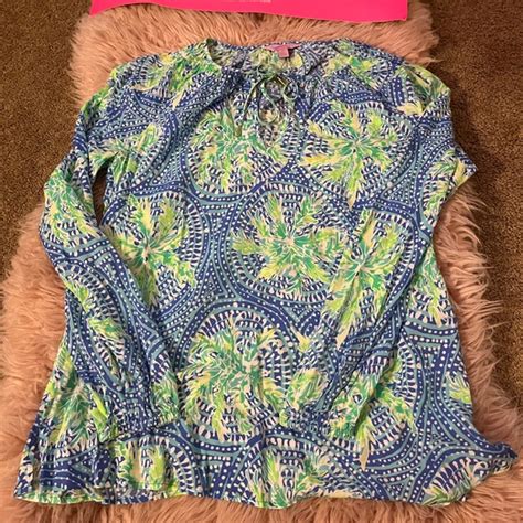Lilly Pulitzer Tops Lilly Pulitzer Willa Top Tropic Like Its Hot Size Medium Blue Green Long