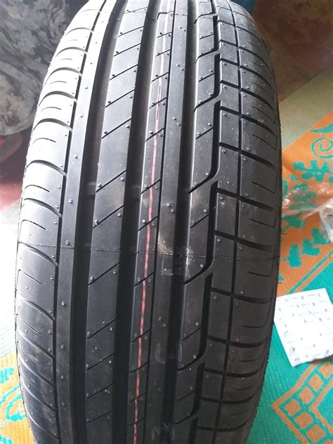 Bridgestone Turanza T001 215/60% R16 95v Tubeless Car Tyre : Amazon.in ...