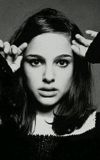 Pin By Rooccoo Kings On Beauty Natalie Portman Black And White