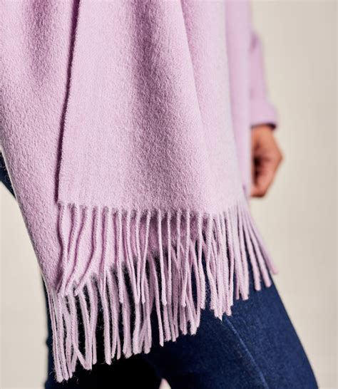 Lilac Womens Pure Wool Fringed Scarf Woolovers Uk