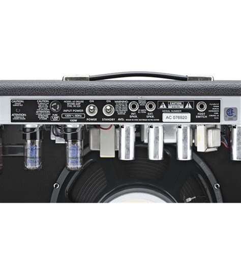 Fender 65 Deluxe Reverb 1x12 22 Watt Tube Combo Amp