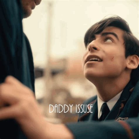 A Lovely Nonbinary Pretty Fuck Hunk