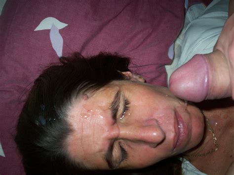 Lechita En La Cara ZB Porn