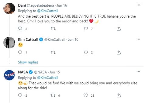 Kim Cattrall Pokes Fun At Her Absence From Sex And The City Reboot Daily Mail Online