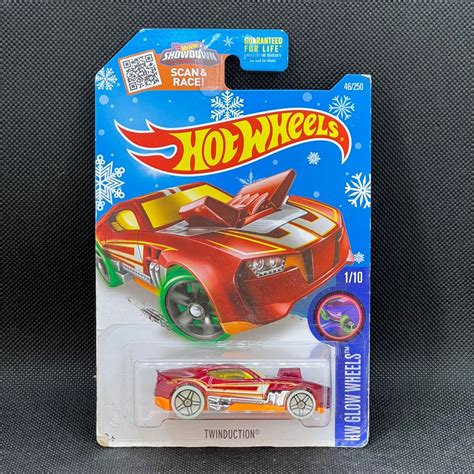 Hot Wheels Twinduction Twin Red Snowflake Race Car Hobbies Toys Toys Games On Carousell
