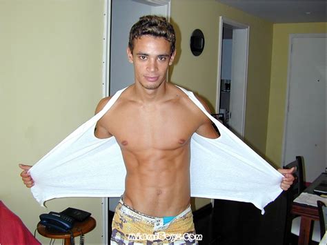 Streaming Pornhub Hot Latino Jacking James Nowak BentleyRace GayMobile Fr Tecnodesign Vali