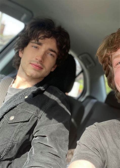 Pin By Jann On Eli Hot Irish Men Elijah Inhaler