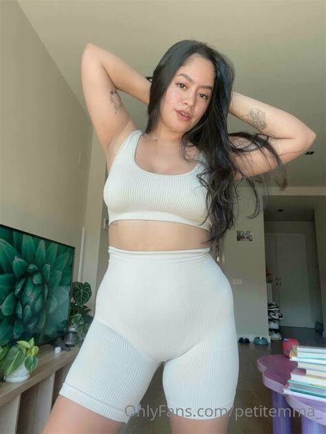 Petitemma Porn Pic