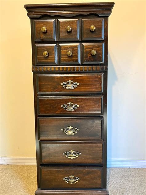 Traditional Lingerie Chest Dresser Estatesales Org