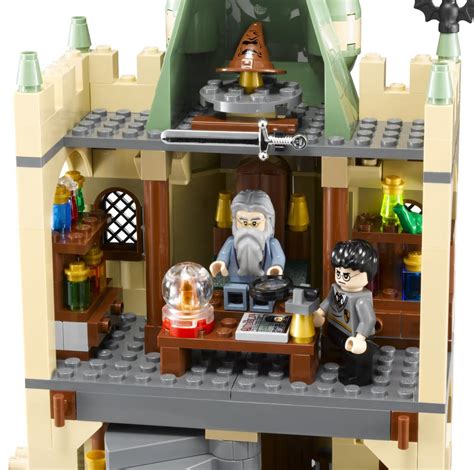 Bricker - Конструктор LEGO 4842 Замок Хогвартс (Hogwart's Castle)