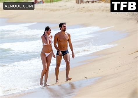 Luciana Gimenez Sexy Seen Flaunting Her Hot Body At The Beach In Trancoso Aznude