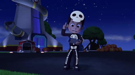 Watch Paw Patrol Season 5 Episode 28 Pups Save The Trick Or Treaters Watch Full Episode