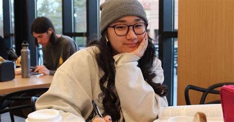 Ce Joueur De Softball Gay A T Nargu Quand Elle Est Sortie Au Lyc E Gayvox