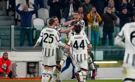 Telecronisti Juventus Verona Chi Commenta Su Dazn E Sky Serie A