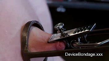Bdsm Babe Arched Back And Kneeling On A Sybian XVIDEOS