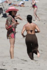 Swimwear Kourtney Kardashian Bikini On The Beach In Malibu Phun Org Forum