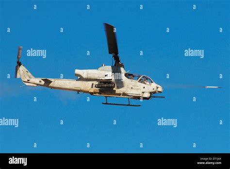 Hydra 70 rocket hi-res stock photography and images - Alamy