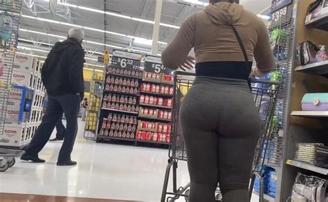Yall Going To Love This One Sexy Ass Latina In Tight Leggings Vtl