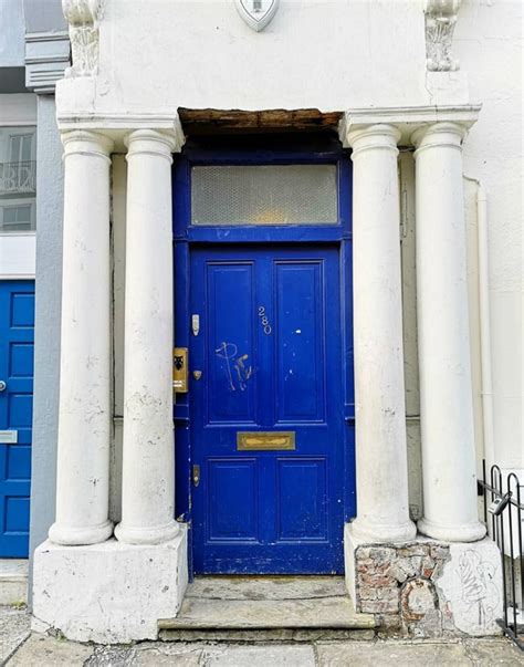 Notting Hill Pip Famous Shop Blue Front Door Famous Movies