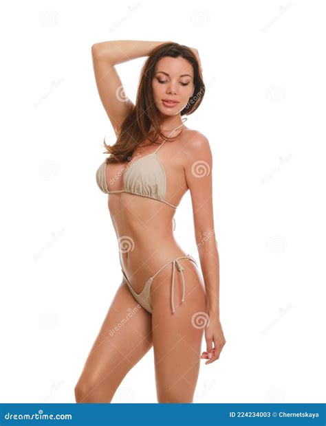 Hermosa Mujer En Bikini Elegante Con Fondo Blanco Imagen De Archivo Imagen De Actitud Cuidado