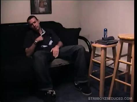 Amateur Straight Boy Troy Stroking Off Gay Porn By CJxxx XHamster