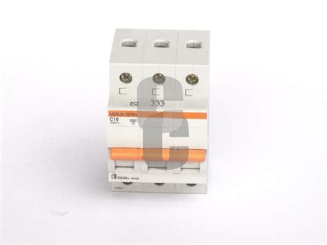 Автоматичен трифазен предпазител 16А