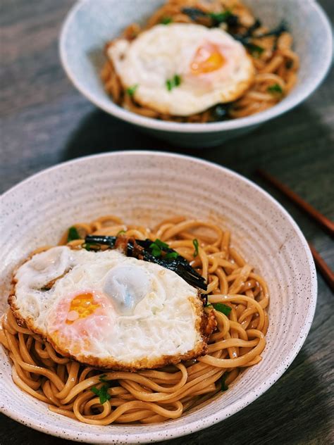 Scallion Oil Noodles Easy And Vegetarian Tiffy Cooks