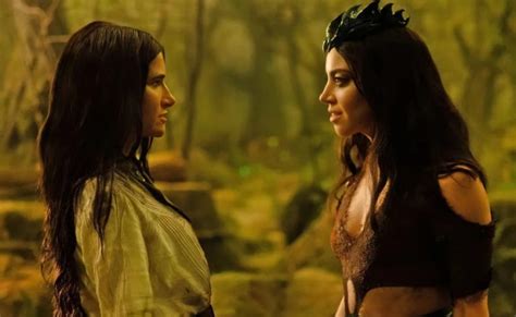 Agatha All Along Delivers The MCUs First Lesbian Kiss