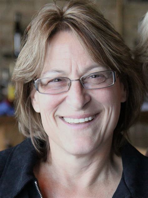 In Memory of Sandra Della Croce: Obituary and Services 24