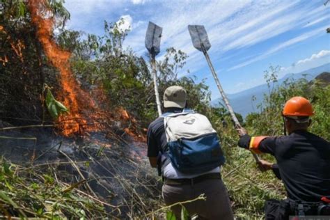 Bmkg Dua Titik Panas Terpantau Di Labuhanbatu Sumatera Utara Antara News