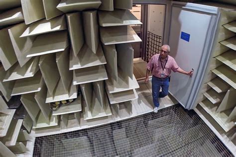 Microsoft Audio Lab Now Officially The Quietest Place On Earth