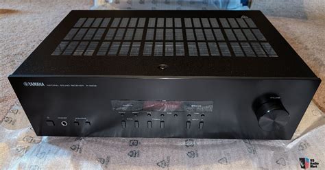 Yamaha R-S202 Stereo Receiver Photo #4992298 - US Audio Mart
