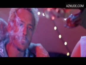 HALLOWEEN PUSSY TRAP KILL KILL NUDE SCENES AZNude