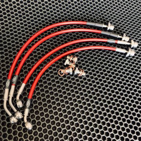 Lexus IS350 2018 Комплект армированных тормозных шлангов - Hel арт. LEX ...