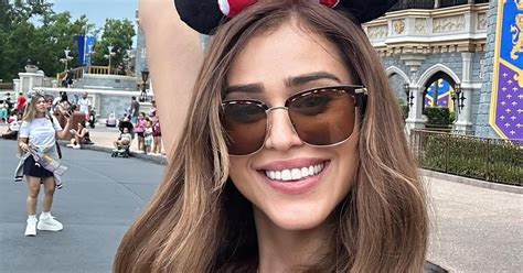 Meest Sexy Weervrouw Ter Wereld Straalt In Doorzichtige Lingerie Wat Een Mooie Dame Foto