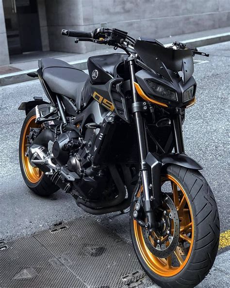 Yamaha Mt 09 Motorcycle