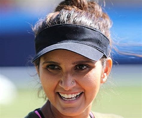 Sania Mirza Biography - Childhood, Life Achievements & Timeline