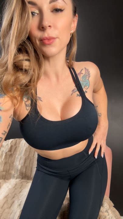 Gym Wear London Lix Findom Femdom Official Profile Loyalfans