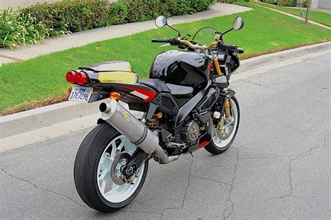 Aprilias Tuono Racing Rewrote The Book On Naked Superbikes Ebay Motors Blog