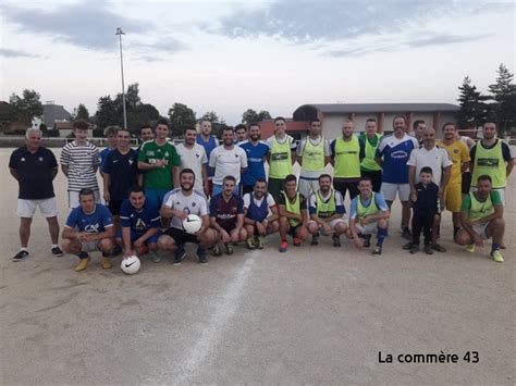 Les Villettes Les Footballeurs Se Pr Parent Pour Leur Premi Re Saison